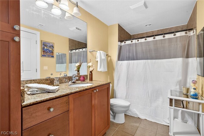 Building Photo - 2825 Palm Beach Blvd