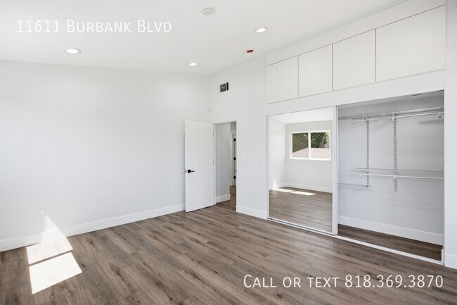Building Photo - 11611 Burbank Blvd