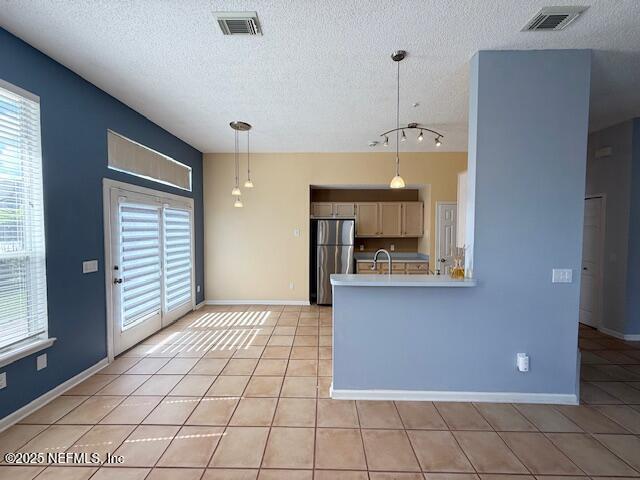 Building Photo - 12348 Casheros Cove Dr S
