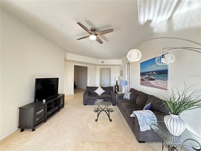 Building Photo - 98 Vivante Blvd