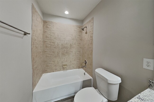 Building Photo - 16218 Range Valley Ln