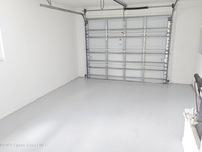 Building Photo - 590 Charlotta Ave SE