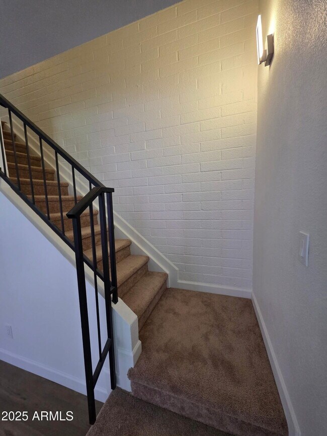 Building Photo - 4023 S 44th Way