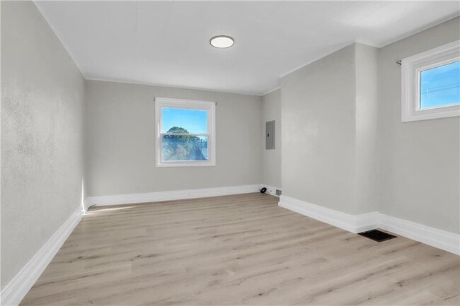 Building Photo - 1229 McKee Rd