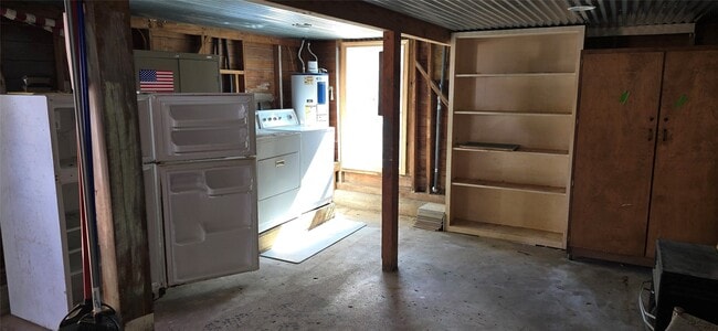 Building Photo - 1808 Avenue J