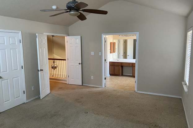Building Photo - 5731 White Oak Cove