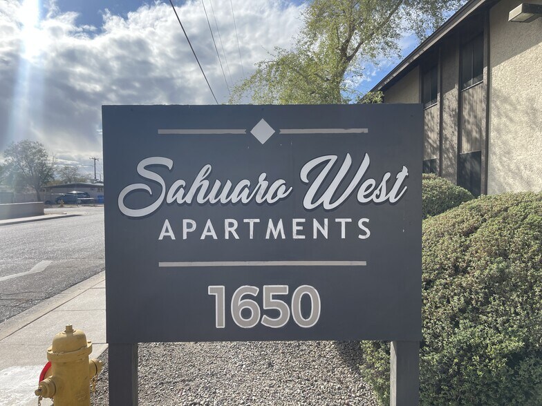 Primary Photo - Sahuaro West Apartments