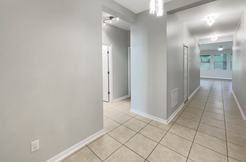 Building Photo - 3268 Plumlee Ct