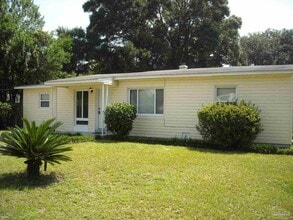 Building Photo - 404 Clairmont Dr