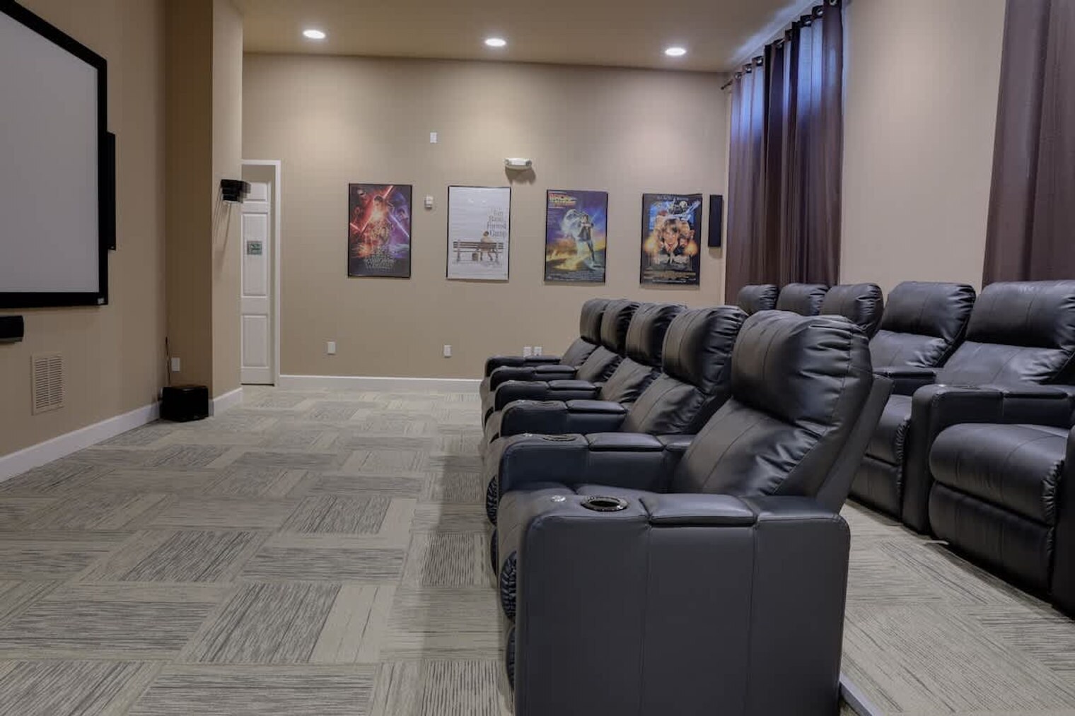 Building Photo - 230 Ballo Dr