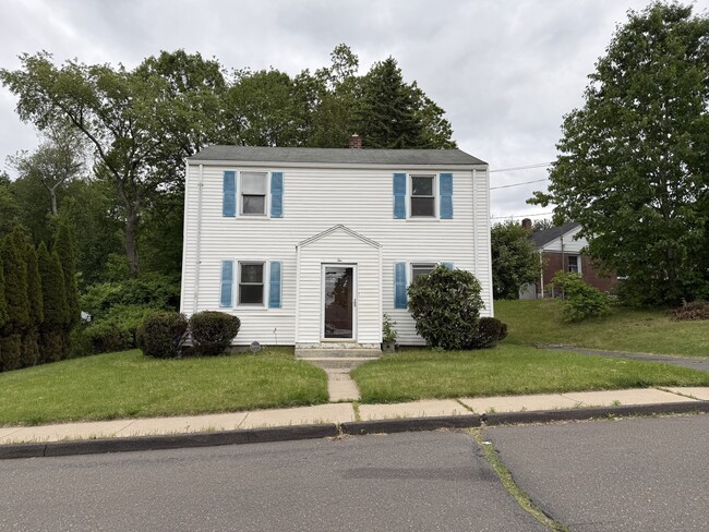Primary Photo - 2 Chandler St