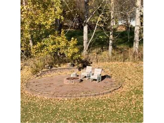 Building Photo - 515 1st St N