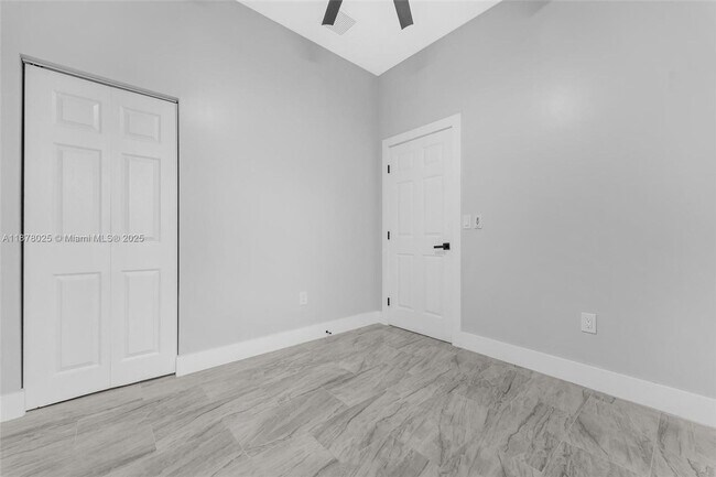 Building Photo - 1962 NW 107th St