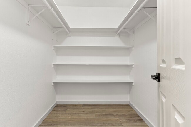 Building Photo - 6021 E Acoma Dr