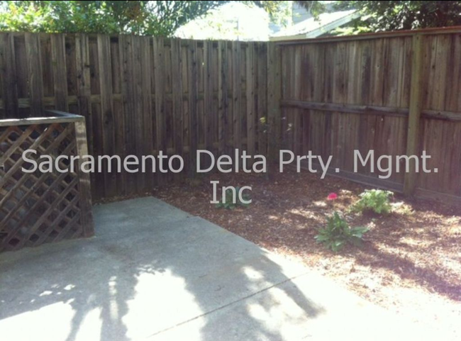 Building Photo - 4333 Hazel Ridge Ln