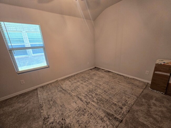 Building Photo - Fantastic in Fate!