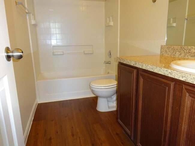 Building Photo - 6034 Brenwood Trails Ln