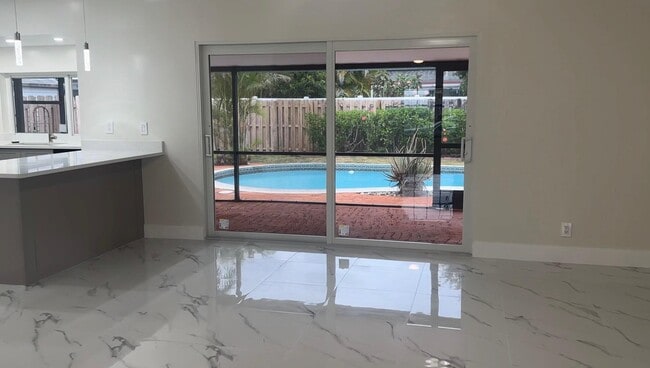 Building Photo - 2110 NW 109th Ave