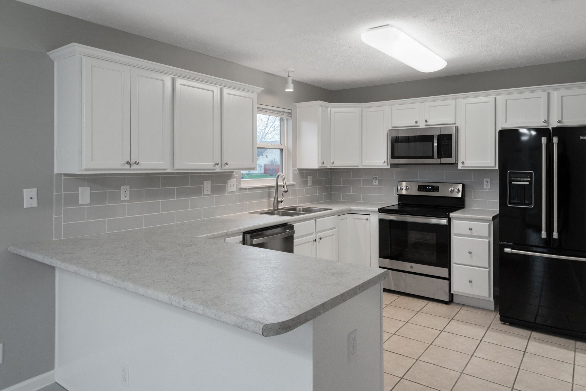 Building Photo - 504 Marquis Cir