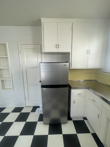 Stainless steel - 7920 Norton Ave
