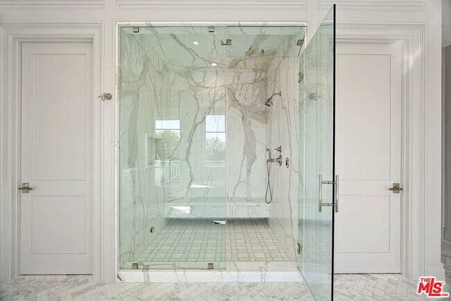 Building Photo - 15000 Altata Dr