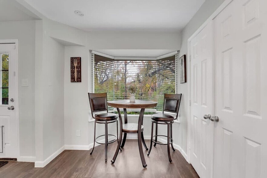 Building Photo - 3801 Kazak St