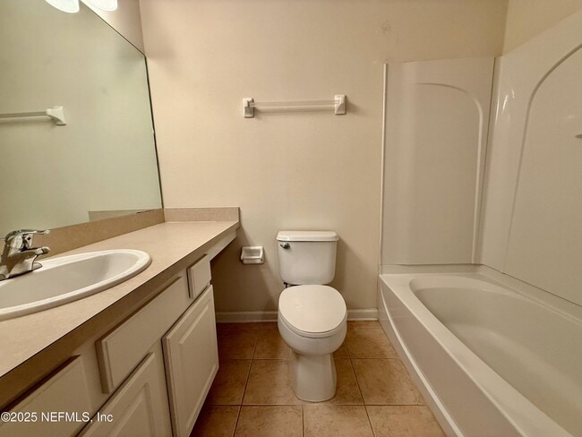 Building Photo - 3514 Summerlin Ln N