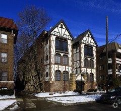 Building Photo - Manor Apartments