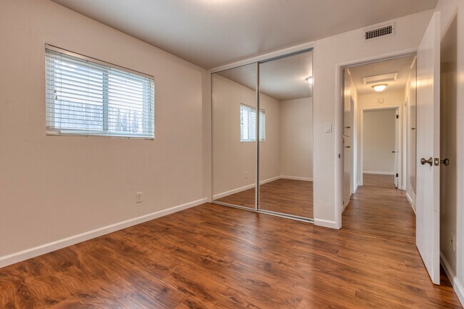 Bedroom 3 - 4338 Mount Elbrus Ct