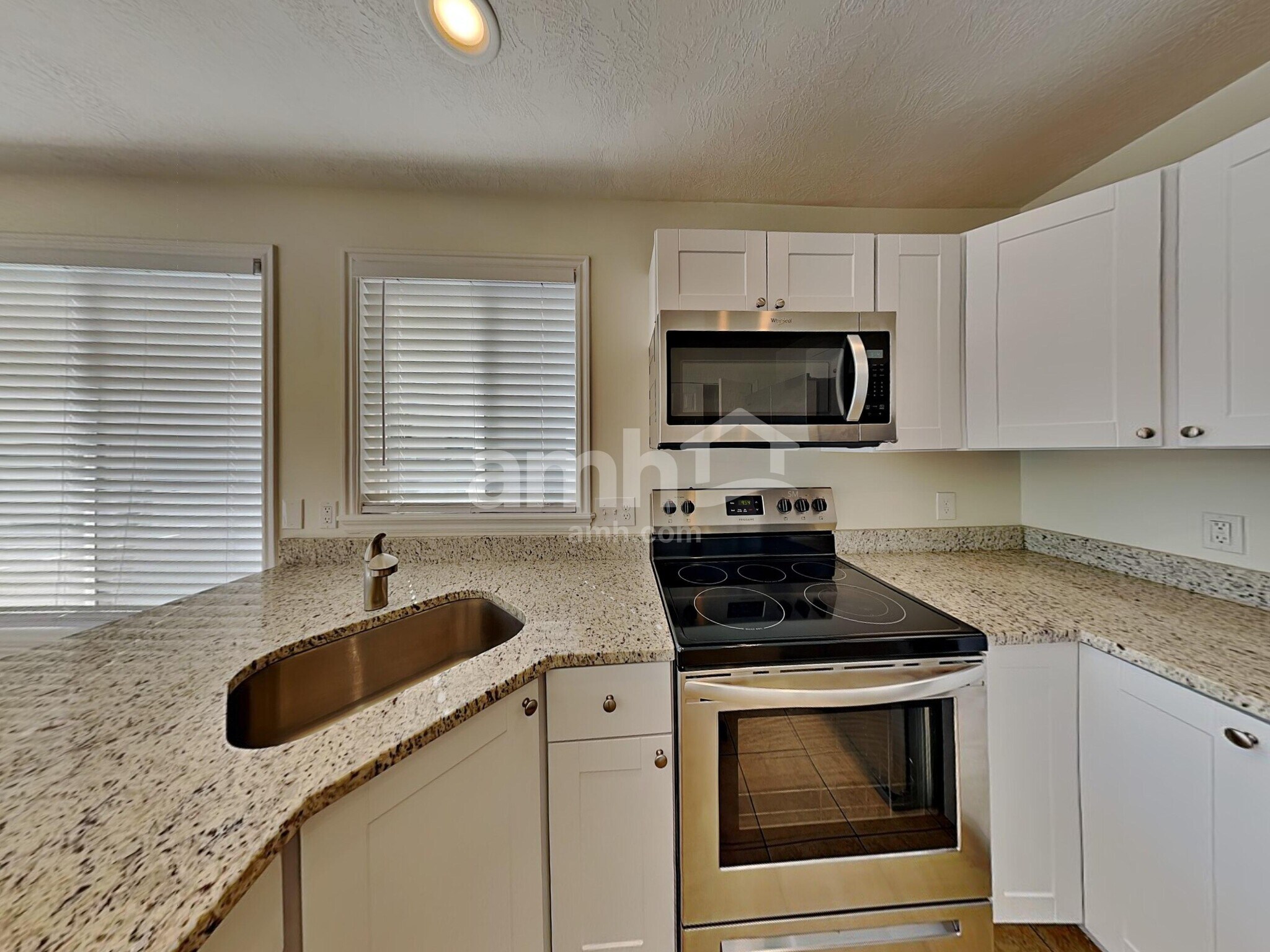 Building Photo - 154 Crystal Bay Dr