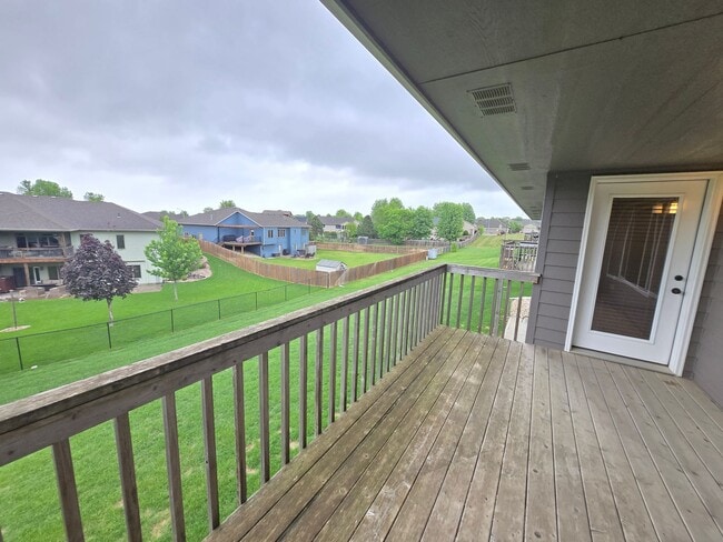 Building Photo - East Sioux Falls Twin Home