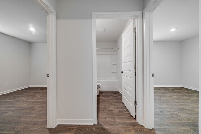 Building Photo - 142 Ponderosa Lp