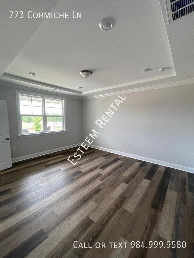 Building Photo - 773 Cormiche Ln