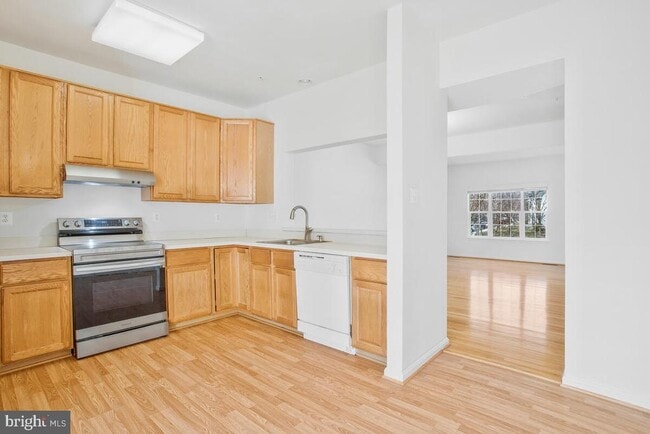 Building Photo - 6308 Gray Sea Way