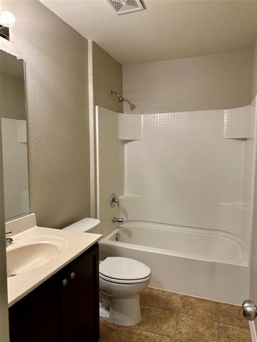 Building Photo - 1804 Gayla Creek Dr