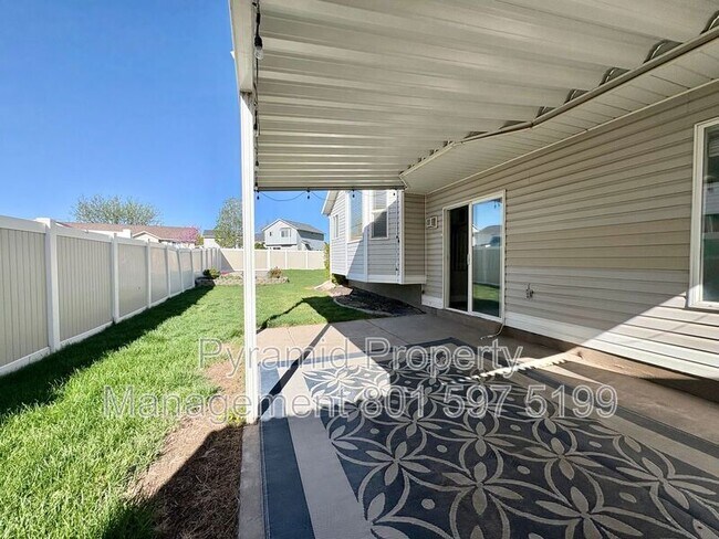 Building Photo - 1747 W 8300 S