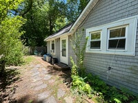 Building Photo - 51 BELLEROSE Rd