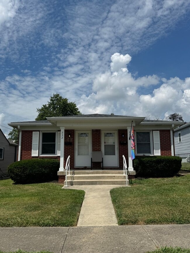 Building Photo - 230-232 5th