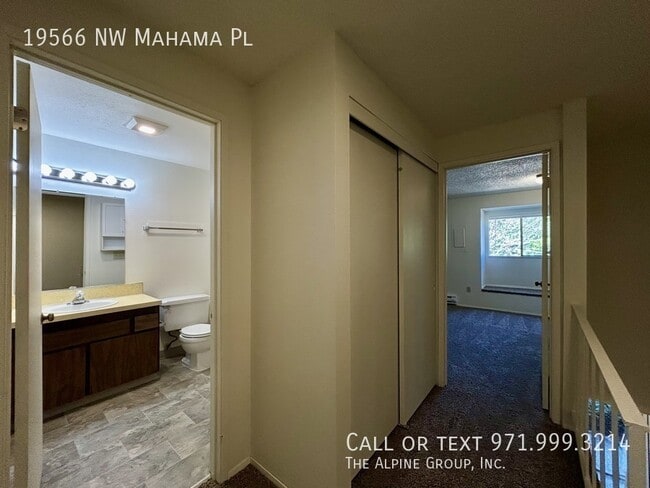 Building Photo - 19566 NW Mahama Pl