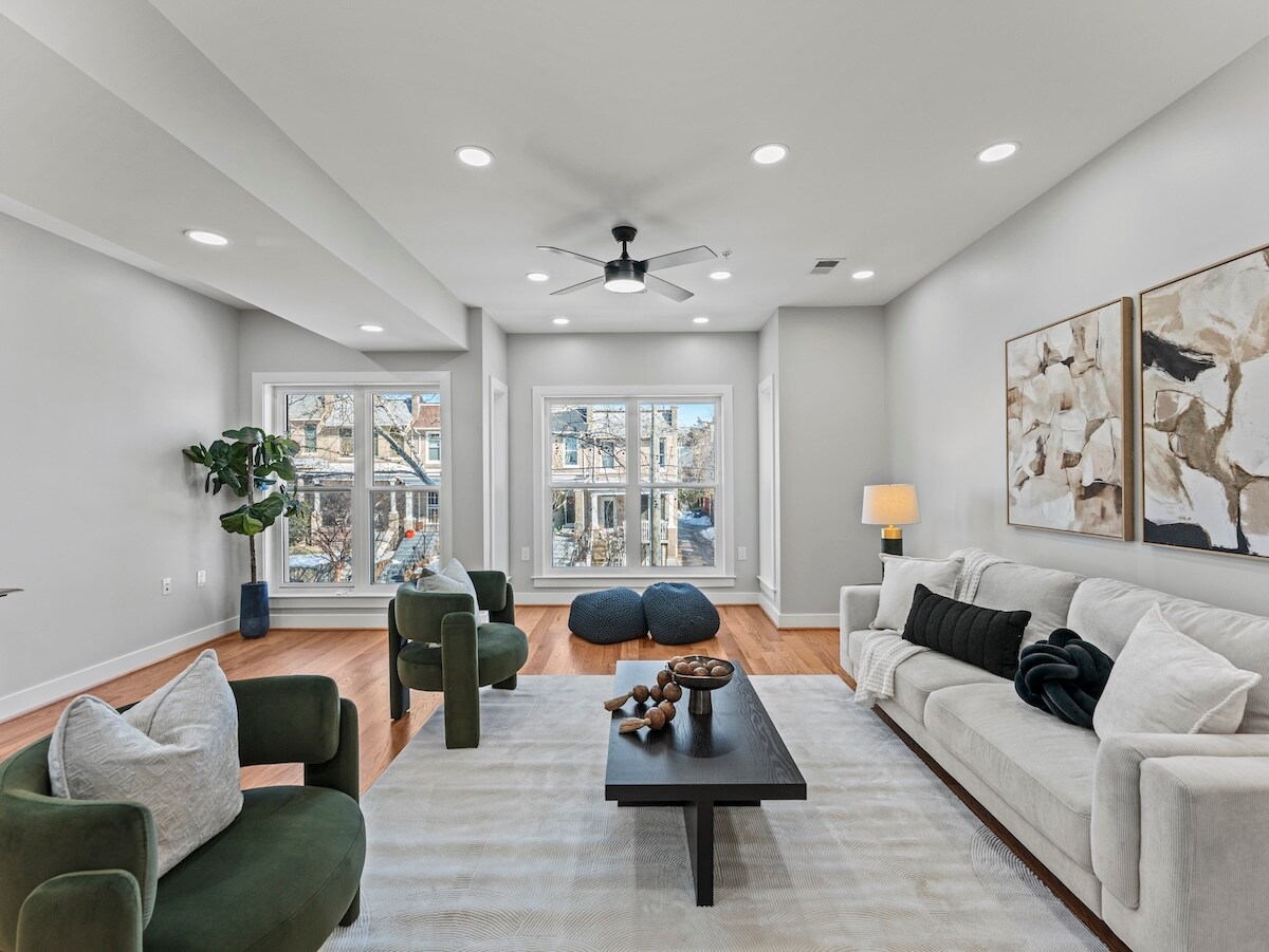 Building Photo - 4320 7th St NW
