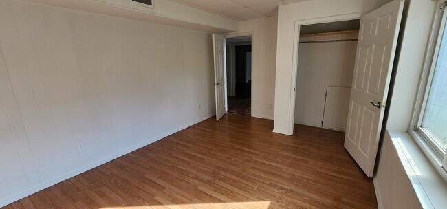 Building Photo - 169 Valleyview Dr