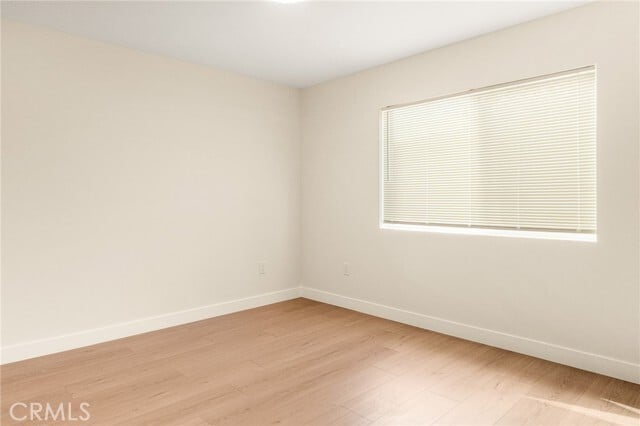 Building Photo - 11920 Laurel Ave