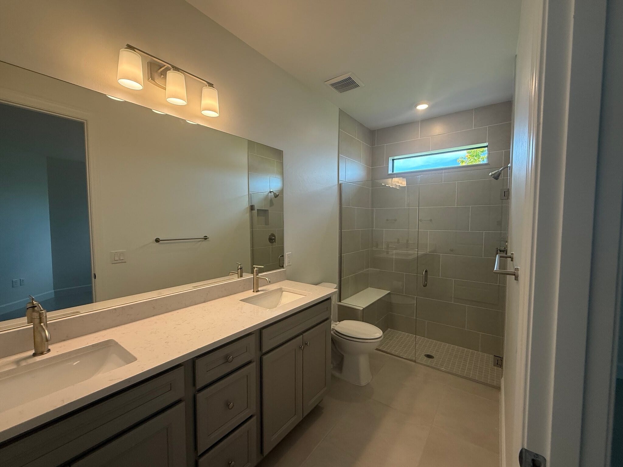 Building Photo - 14812 Misty Pond Lp