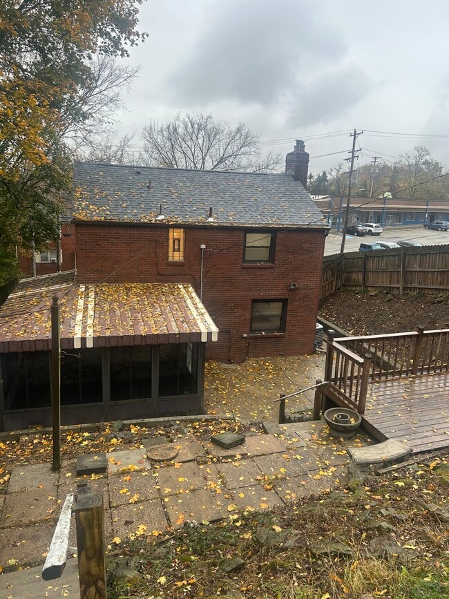 Building Photo - 11522 Frankstown Rd