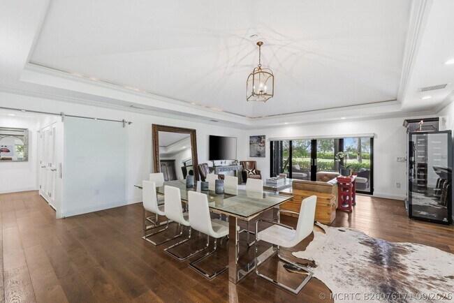 Building Photo - 2835 Polo Island Dr