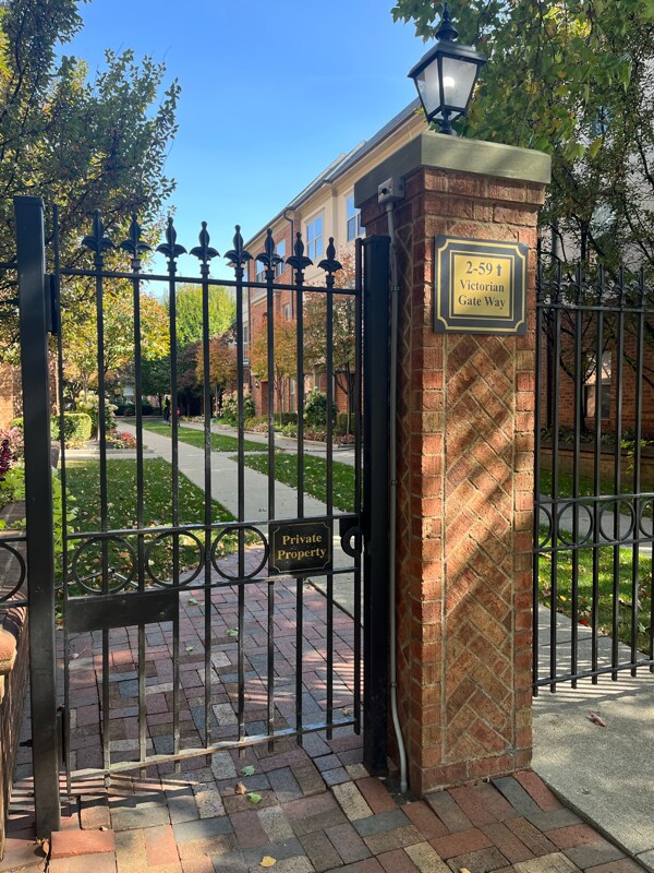 Building Photo - 53 Victorian Gate Wy