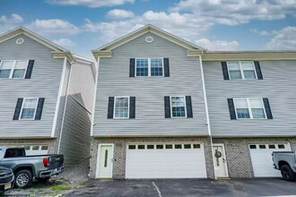 Building Photo - 1008 W Canyon Dr