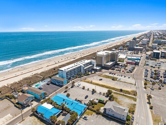 Building Photo - 222 Carolina Beach Ave N