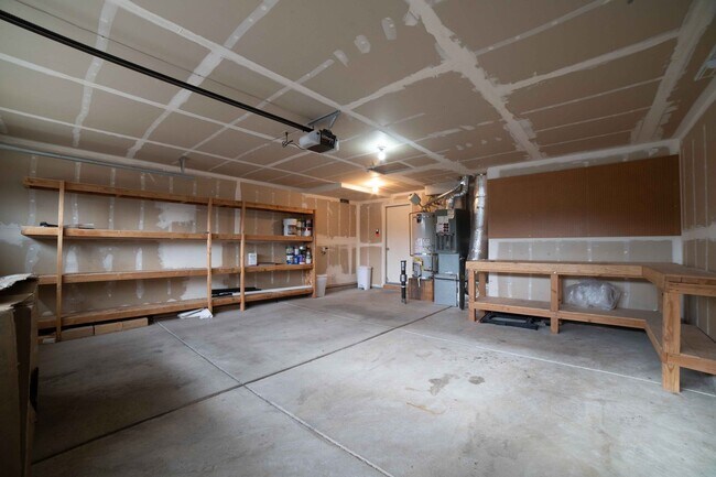 Building Photo - 1642 Caulsa Lane - Coming Soon - Available Mid May!!