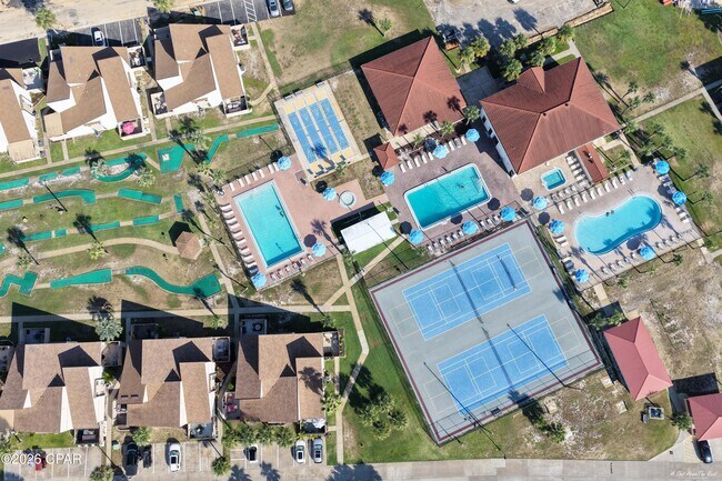 Building Photo - 17462 Front Beach Rd